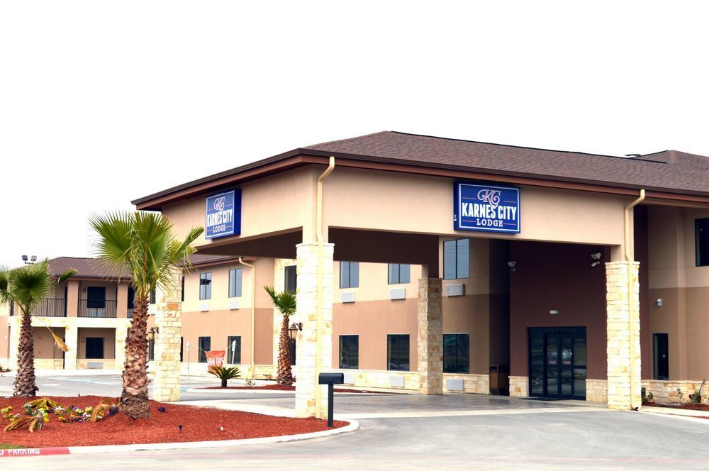 Hotel Karnes